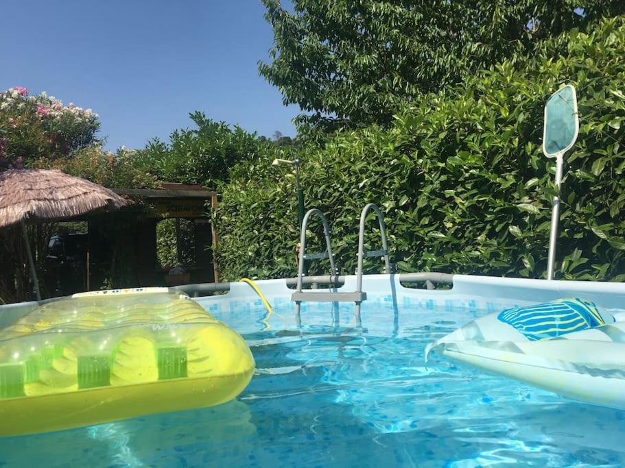 Le Rose , Relax In Casolare Del 1700 Sarzana Exterior foto